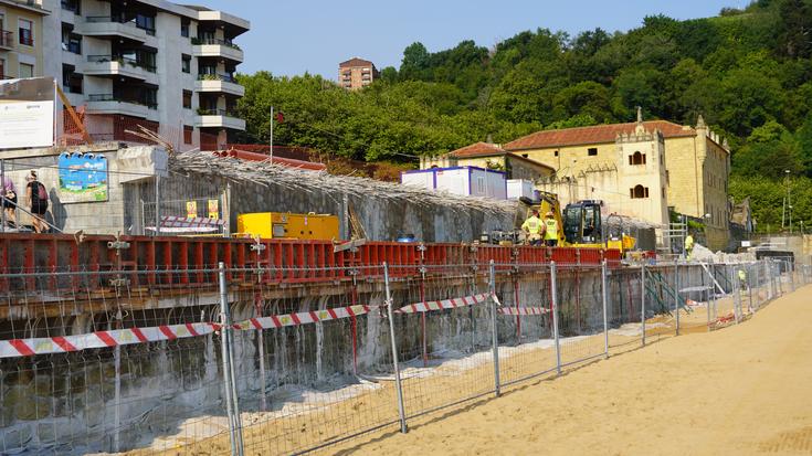 Aurrera doaz malekoia berritzeko lanak