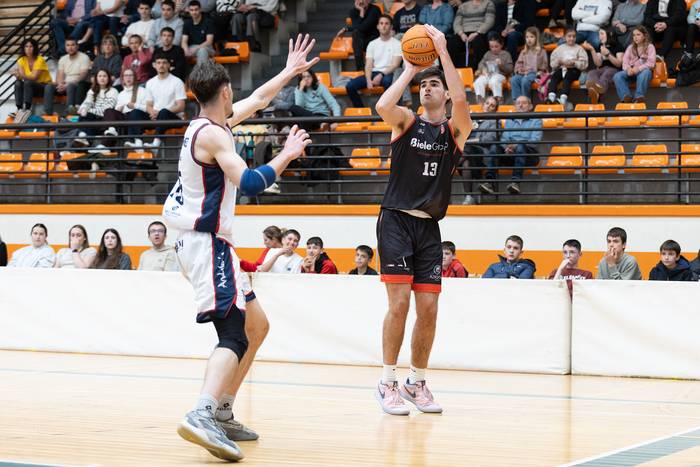 Play-off kanporaketei begirako garaipenak