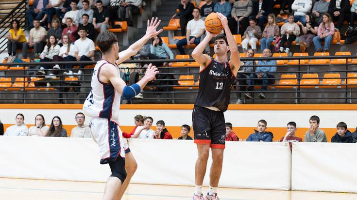 Play-off kanporaketei begirako garaipenak