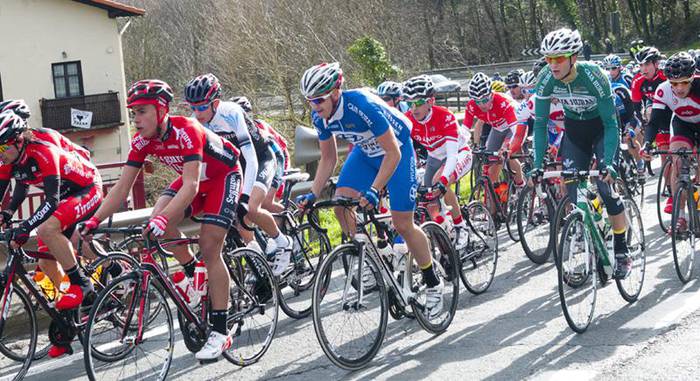 Euskal Herriko txirrindularitzari buruzko solasaldia antolatu du Kirolazblai elkarteak