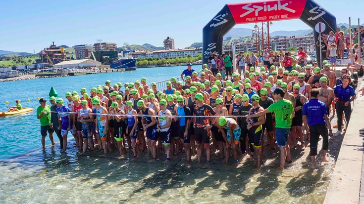 Azken egunak dira Zumaiako Triatloian izena emateko