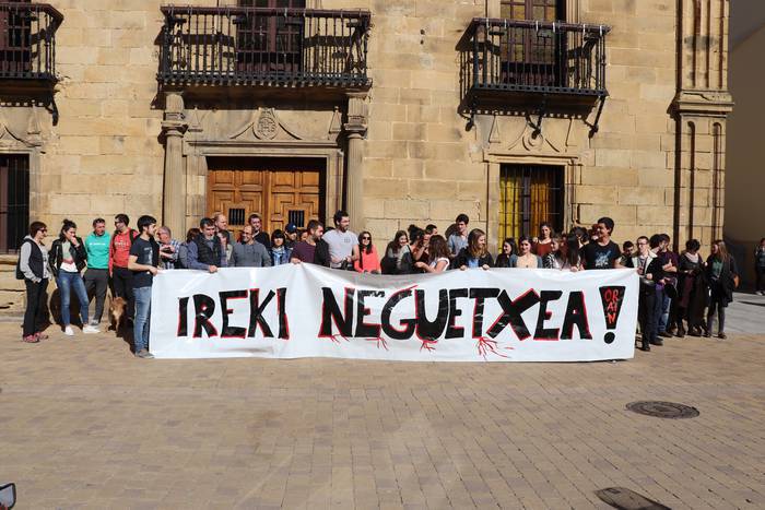 Manifestazioa egingo dute larunbat honetan, Neguetxe irekitzeko aldarrikatuz