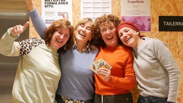 Vanessa Arbelaitzek eta Maite Egañak irabazi dute Emakumeon Etxeko mus txapelketa