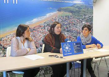 Abenduko Azoka Berezia antolatu dute, Zarauzko merkataritza bultzatzeko