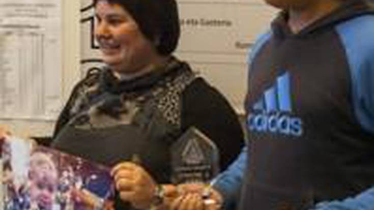 Jakintza Berriren argazki lehiaketako sariak banatu dira