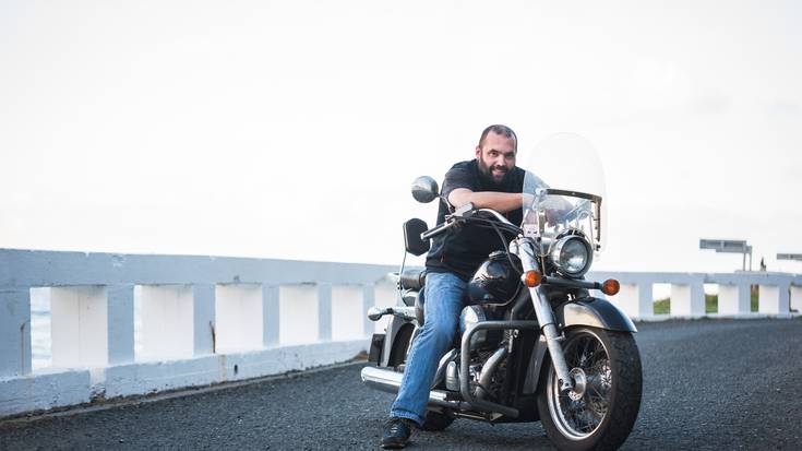 Oporrak bi gurpilen gainean