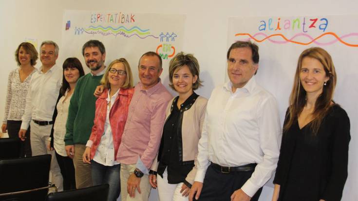 Eskualdeko enpresek lidergoa lantzeko komunitatea sortu du UKUEk 