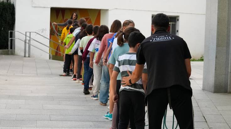 Oreka eta malgutasuna landu dituzte Sorginorratzak egitasmoko zirku tailerretan