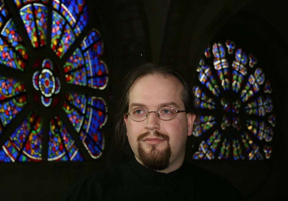 Erwan Le Prado organistaren saioarekin jarraituko du bihar organo zikloak