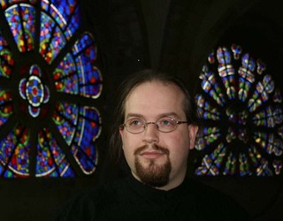 Erwan Le Prado organistaren saioarekin jarraituko du bihar organo zikloak