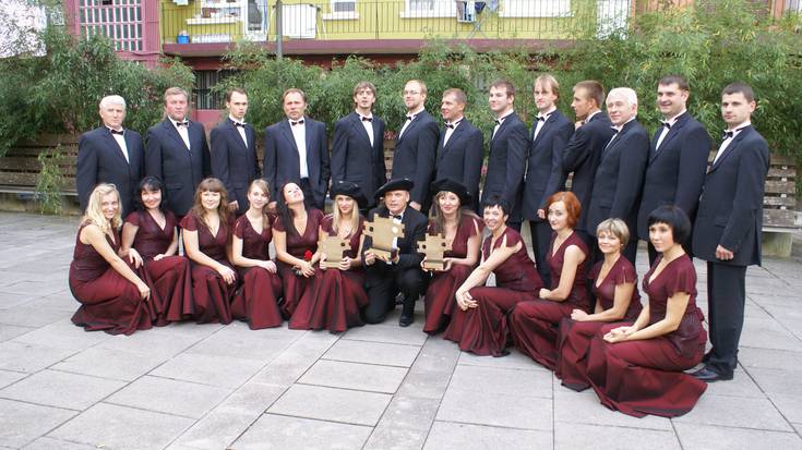 Nazioarteko Ahotsen lehenengo kontzertua, gaur iluntzean