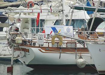 700 kilo kokaina atzeman dituzte Zumaian, belaontzi batean