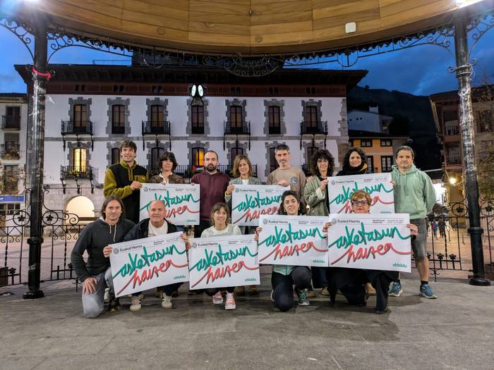 Azpeitiko EH Bilduk dei egin du azaroaren 22ko 'Askatasun haizea' manifestaziora joateko