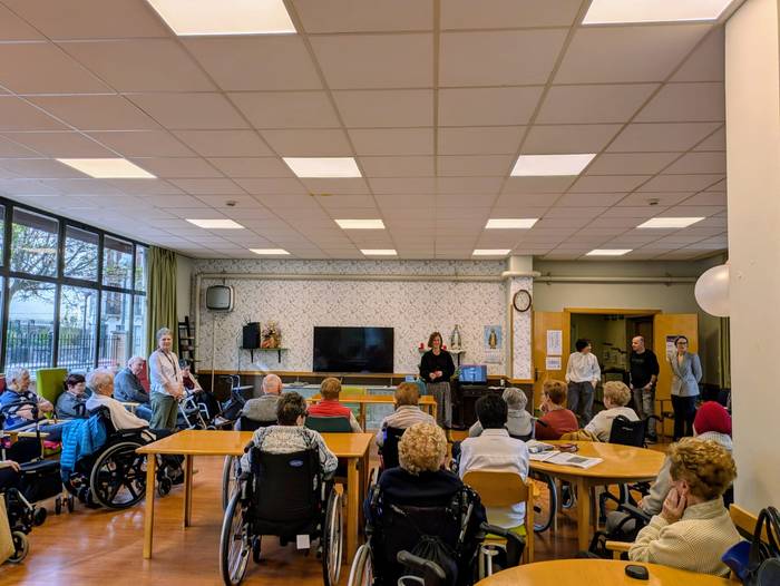 San Martin Astea udal ordezkarien bisitarekin hasi dute egoitzan