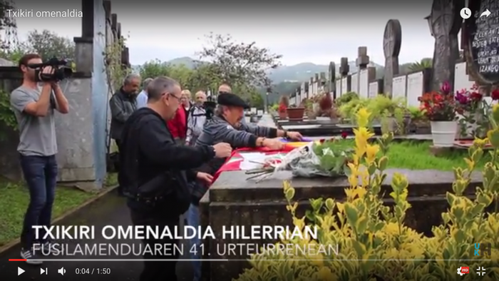 Bideoa: Txikiri omenaldia Zarautzen