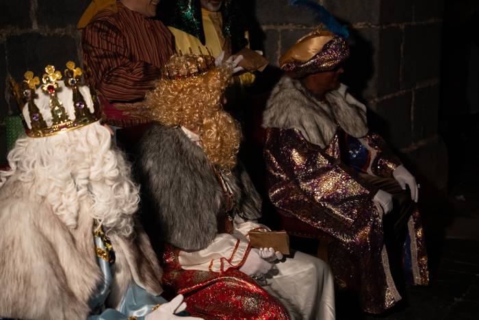 Jaiak: Errege Magoen desfilea, Aian