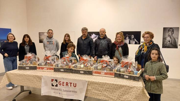 Gerturen Gabonetako sei otarreen zozketa egin dute