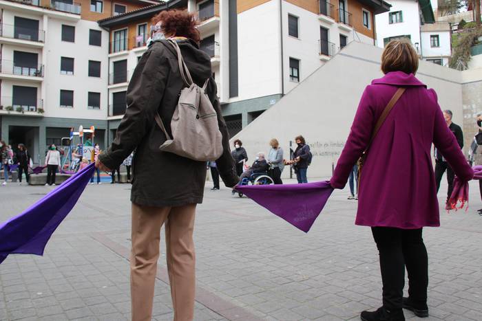 Hainbat ekimen izango dira gaur eta datozen egunetan ere, Emakume Langilearen Egunaren harira