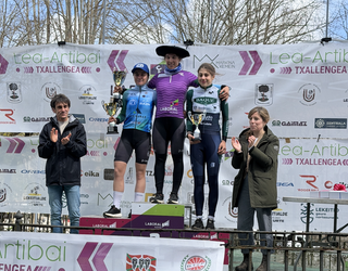 Eulen-Amenabar taldeko Aroa Gorostiza garaile, Lea Artibai Txallengean