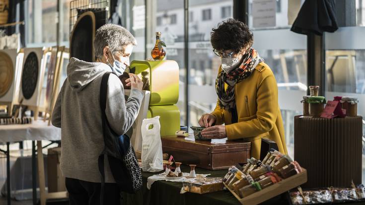 Herriko sortzaileen azoka antolatu du Orkatzek iganderako