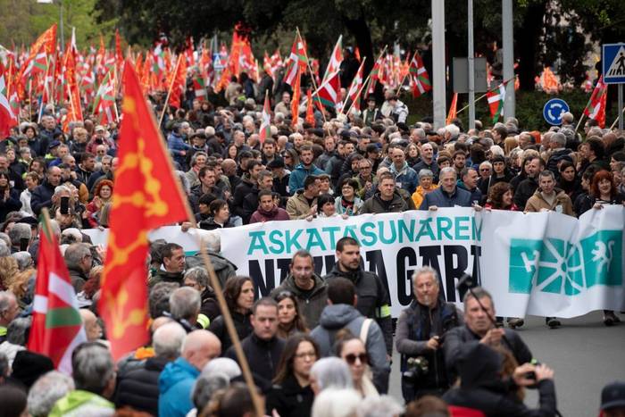 Aberri Egunerako autobusa jarri du Zumaiako EH Bilduk