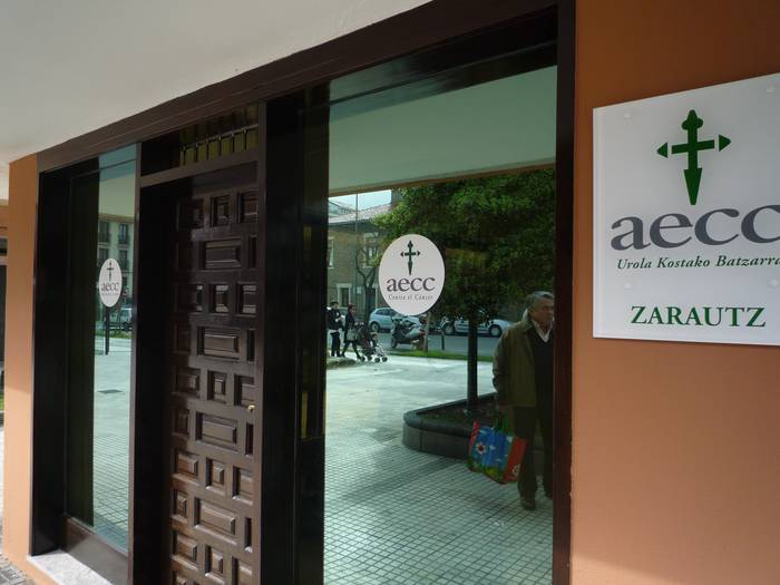 Gipuzkoako AECCk gogorarazi du doako zerbitzuak eskaintzen dituela Urola Kostan