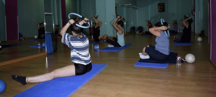 Pilates saioak antolatu dituzte Errezilen