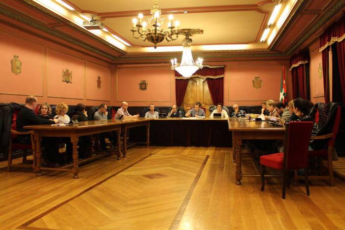 Azpeitiko Udalak 2015. urteko aurrekontuak onartu ditu