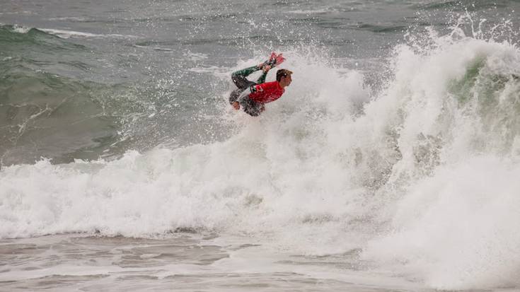 'Mundo Deportivok' Alex Odriozola elkarrizketatu du