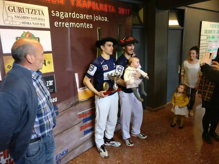 Ionek eta Otaegik irabazi dute VII. Sagardoaren Txapelketa