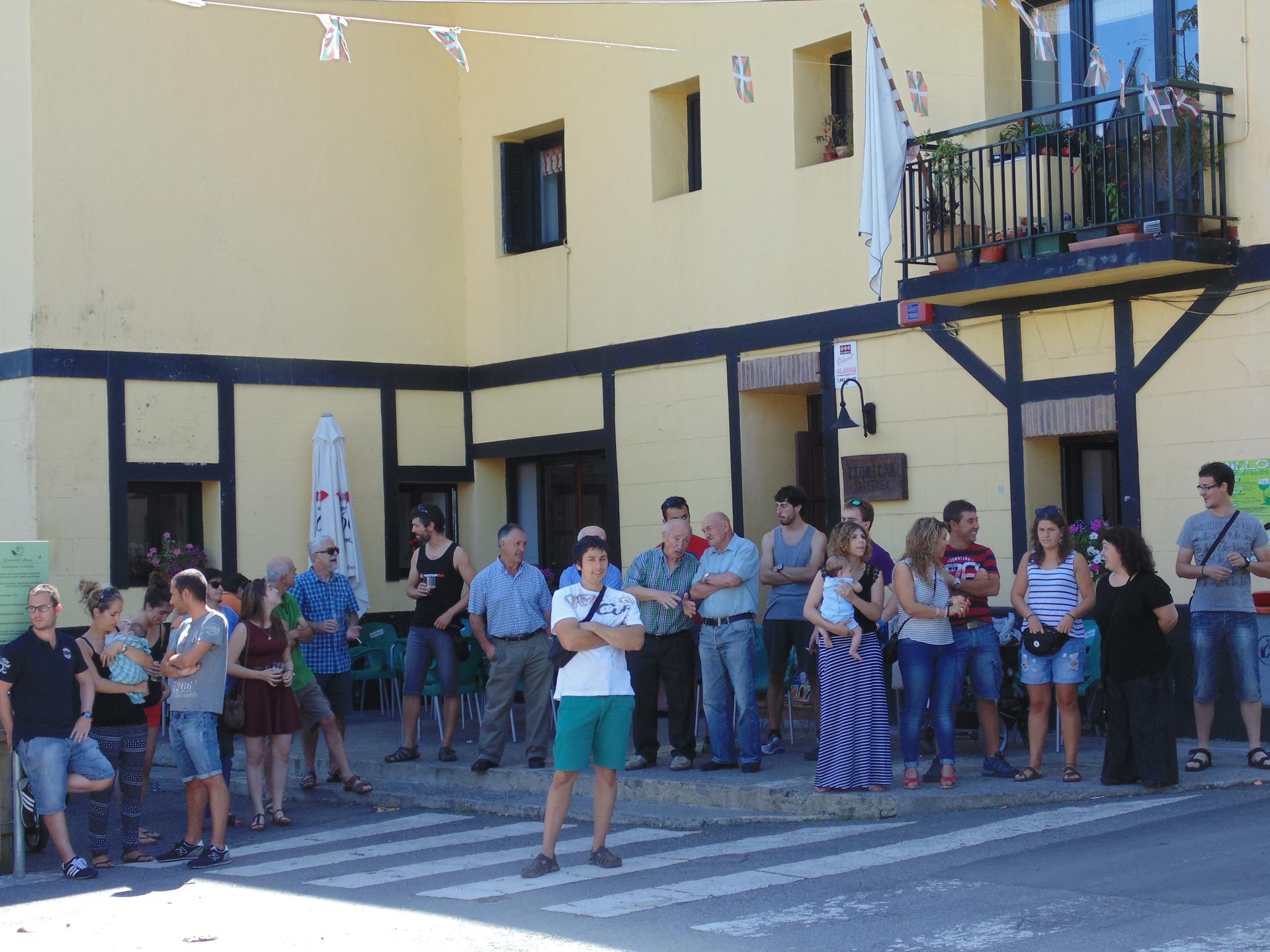 San Bartolome eguna ospatuaz hasiko dituzte gaur Oikiako jaiak