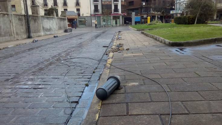 Gurrutxaga eta Zuloaga plazen arteko bidea oinezkoentzako bakarrik izango da