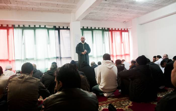 Meskitak ateak irekiko dizkie herritarrei igandean bertan egiten diren jardueren berri emateko