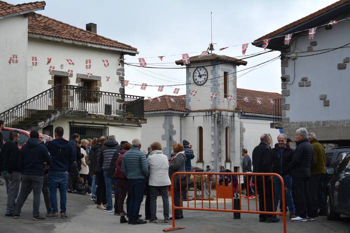 Ortzaikan eta Urdanetan bete-betean sartu dira San Martin jaietan