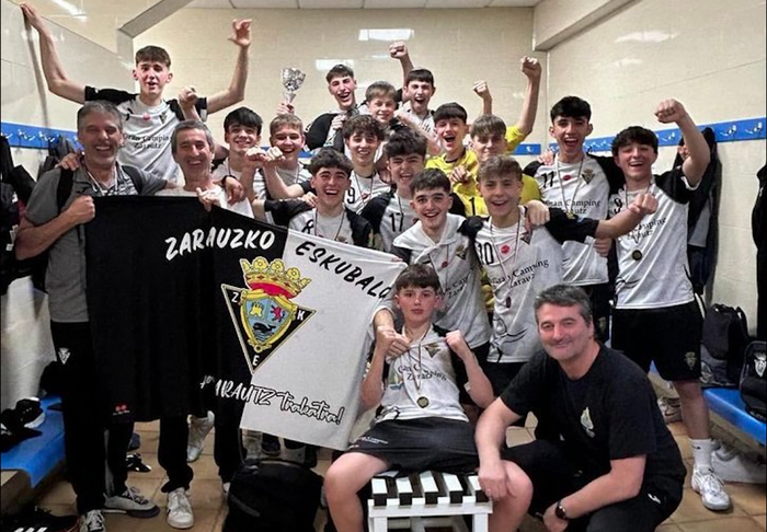 Espainiako Eskubaloi Txapelketako azken fasea jokatuko dute ZKEko kadete mutilek