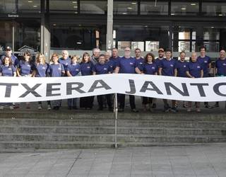 Etxera jantokian afariak emango dituzte datozen hiru festa egunetan