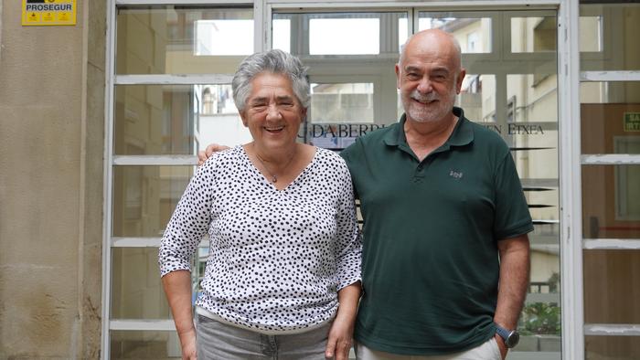 Inma Saenz de Santamaria eta Luis Mari Gonzalez: "Udaberri lagunartean egoteko espazioa da, ez zahar etxe bat"