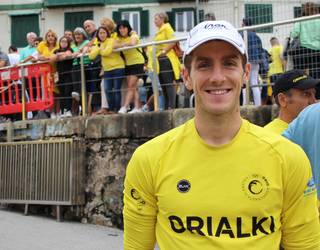 Iker Eizmendi: "Ez du zentzurik liga Madrilen hasteak; zirku baten parekoa da"