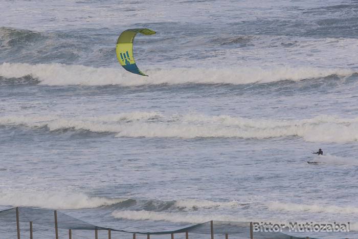 Gaur Zarauzko hondartzan