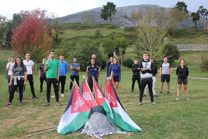 Palestinar erresistentziaren aldeko mendi erronka antolatu du Urola Erdiko GKSk