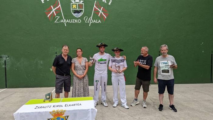 Gaur abiatuko dute Zaporraren Oroimenezko esku pilota txapelketa