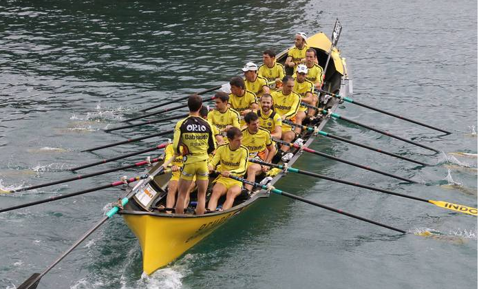 Bigarren sailkatu da gizonezkoen txalupa Donostian